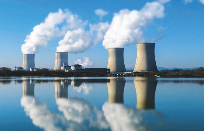 Sull’impossibilità scientifica dell’energia nucleare verde e sulle piccole furbizie dei tonti